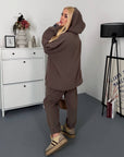 Warm fleece set in polyester and elastane, image of an elegant and cosy set with a soft texture.