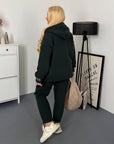 Warm fleece set in polyester and elastane, images of a cosy and warm winter set.