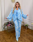 Floral print set от viscose, cotton и nylon, показан в изображението.