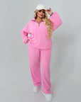 Warm fleece set in polyester and elastane, shown on a model, suitable for winter conditions.