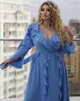 Long dress with ruffles от polyester, с елегантен дизайн, подходяща за празнични събития и специални поводи.