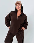 Warm fleece set in polyester and elastane, image of a comfortable and warm outfit set.