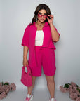 Shirt and shorts set от polyester и elastane, с ясно видими дизайн и кройка, подходящ за ежедневна носия.