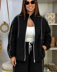 Fleece set with stripes in polyester and elastane, silver stripes, for comfort and warmth, shown in the image.