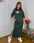 Knitwearен комплект с skirt, модел с дълги Sleeveи и кройка от polyester и spandex, подходящ за ежедневен стил.