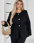Стилно Whiteо Blazer with statement buttons от polyester и viscose, подходящо за елегантен облик.
