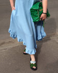 Loose-fit dress with ruffles