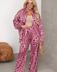 Printed shirt and pants set с polyester и cotton, модел с цветен дизайн и комфортен крой.