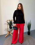 Soft turtleneck jumper, white, made from cotton and viscose, for everyday style, shown in the photo.