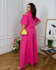 Комплект от памучна Fabric с волан, съдържащ 70% cotton и 30% polyester, показан на изображението.
