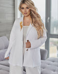 Стилно дамско Printed blazer от polyester и lycra, изображение на модерно облекло с флораlinen дизайн.