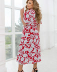 Стилна Floral wrap dress от polyester, lycra и nylon, модел YR, изображение на моден дизайн.