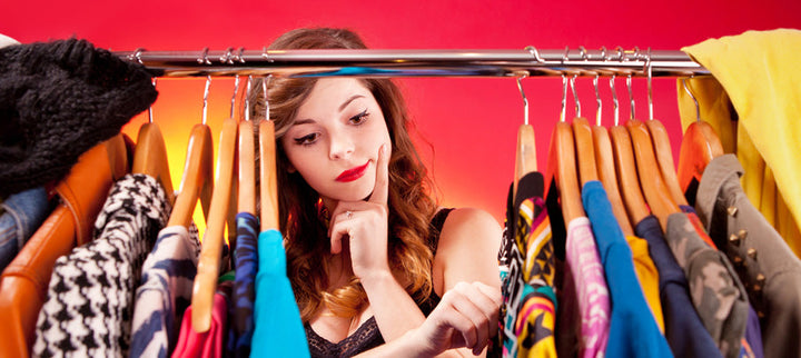 Базов гардероб: Какви дрехи задължително трябва да имате в гардероба си.