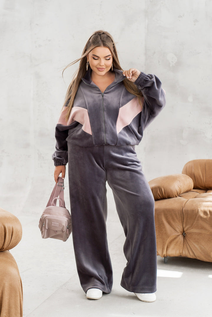 Velvet set with wide-leg pants  - Twiggy Shop