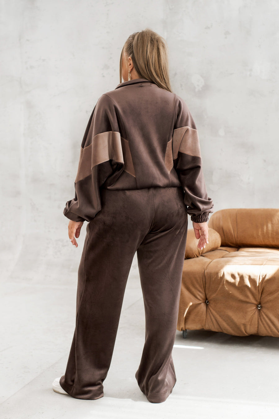 Velvet set with wide-leg pants  - Twiggy Shop