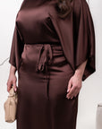 Evening dress with loose sleeves