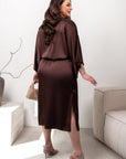 Елегантна Evening dress with loose sleeves  от марка YR, изработена от polyester и spandex, с изчистен дизайн.