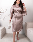 Черна Evening dress with loose sleeves  от марка YR, изработена от polyester и spandex, подходяща за елегантни случаи.