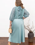 Elegant women’s blouse  YR от polyester и spandex, показана на изображението с изчистен дизайн и приятна тъкан.