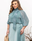 Elegant women’s blouse  YR с polyester и spandex, подходяща за ежедневна и бизнес визия, в светъл цвят, показана на снимката
