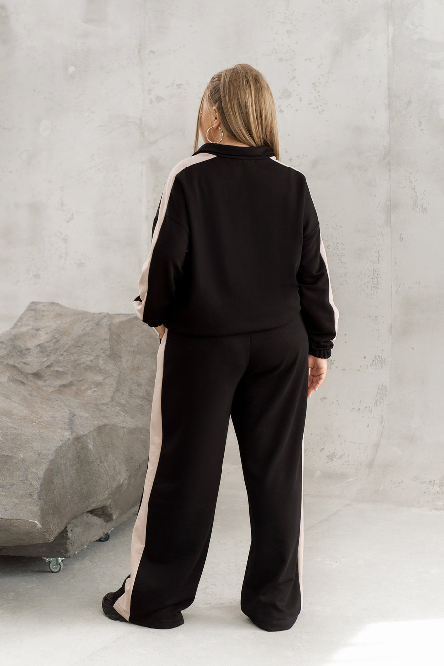 Quilted set with wide-leg trousers  - Twiggy Shop