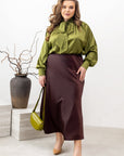 Stylish women’s blouse with a high collar and ties , марка YR, 100% polyester, Whiteа с модерни детайли.