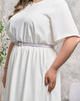 Elegantní midi šaty s elastickým pasem a páskem