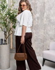 Elegantní halenka se zavinovacím efektem a zavazováním v pase