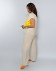 Комплект от linen blend  риза и pants с 80% linen  и 20% polyester, стиlinen  и комфортен за ежедневна носия.