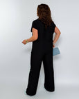 Linen ен Shirt and pants set  с 80% linen  и 20% polyester, светъл цвят и комфортен дизайн.