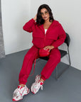 Windbreaker-fabric set made from polyester, image of white and blue, comfortable and stylish for everyday use.