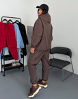 Windbreaker-fabric set made from polyester with soft texture, image with details on material and design.