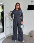 Two-piece set