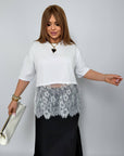 Whiteа Lace T-shirt  от cotton и elastane, риза, изображение на модел, фокус върху детайлите и тъканта.