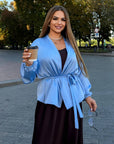 Satin kimono with a belt, made from polyester, viscose and elastane, in elegant and soft design.