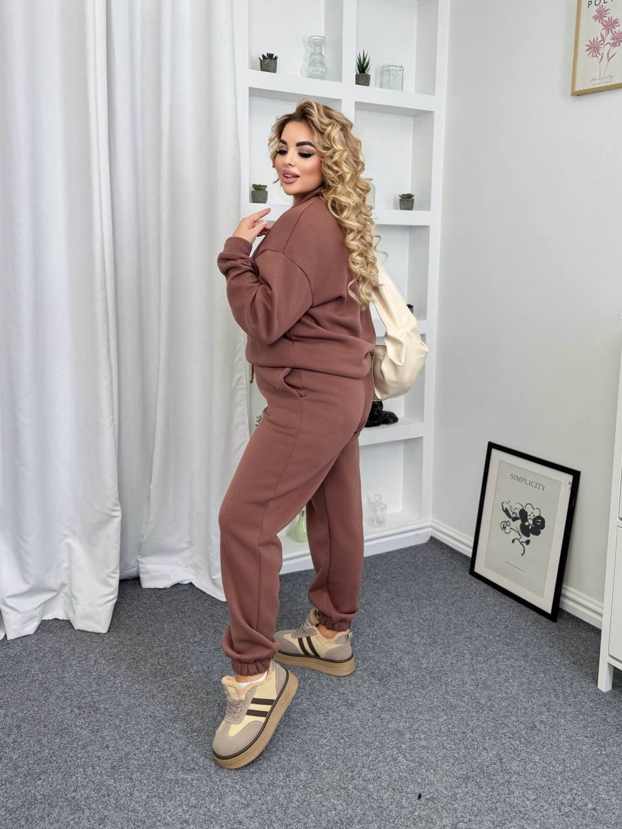 Quilted set with lettering