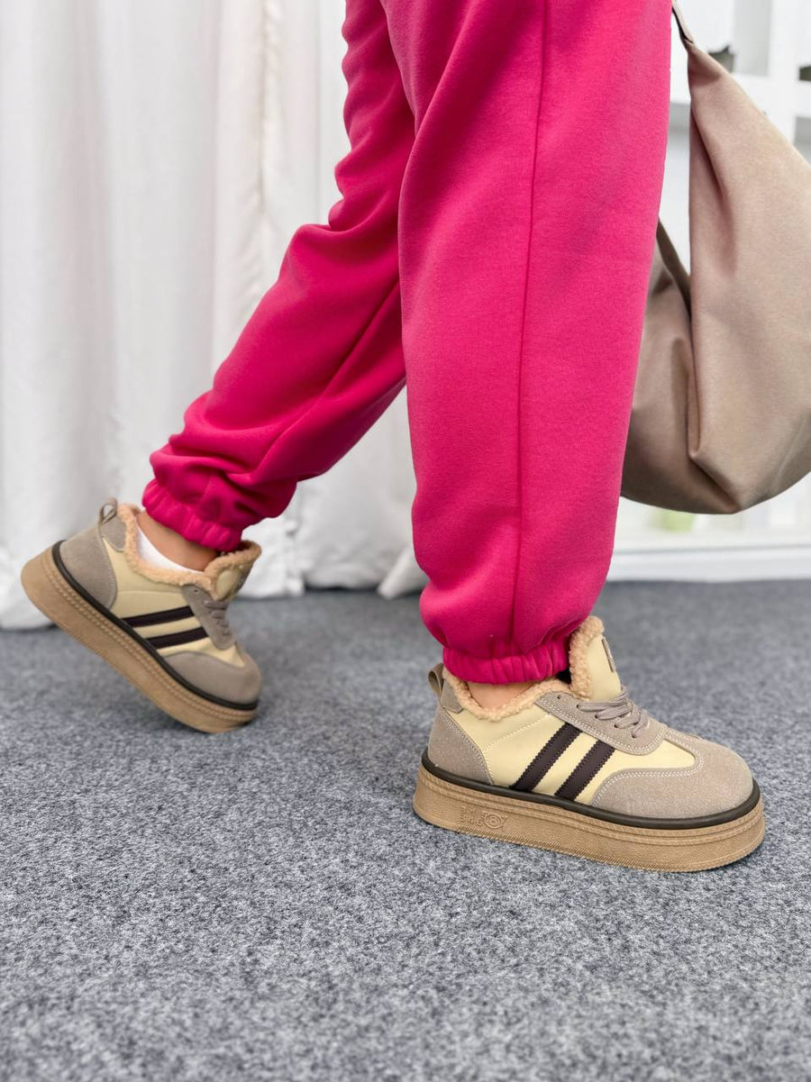 Prešívaná súprava s nápisom