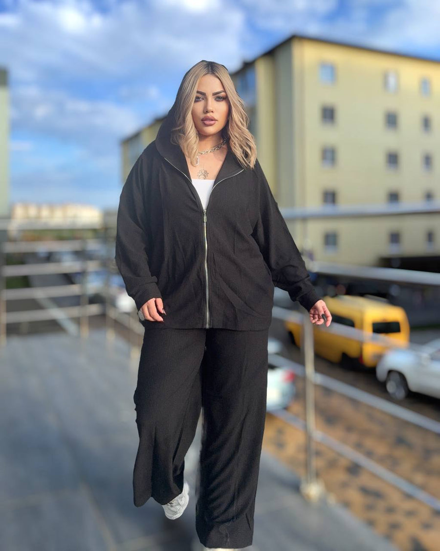 Sporty knit set with a hoodie  - Twiggy Shop