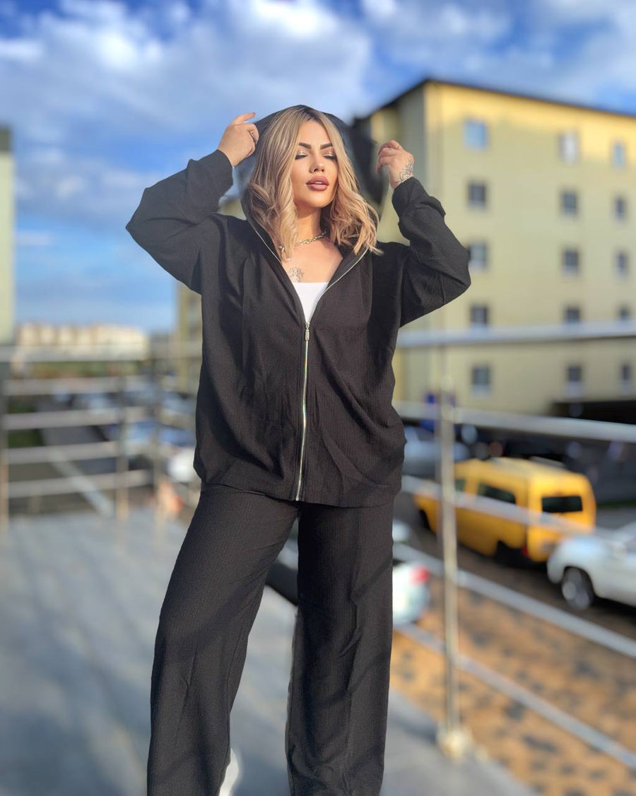 Sporty knit set with a hoodie  - Twiggy Shop