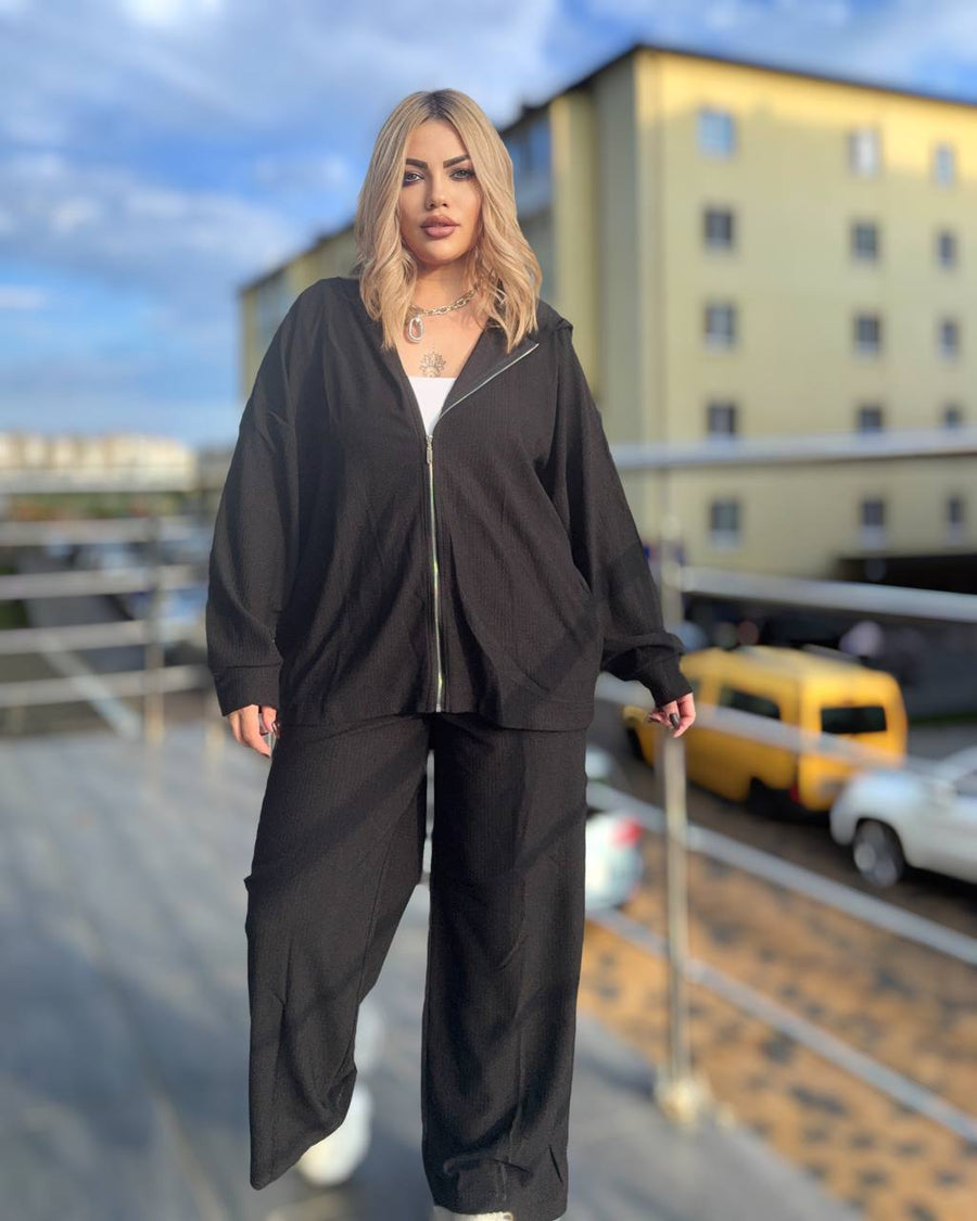 Sporty knit set with a hoodie  - Twiggy Shop