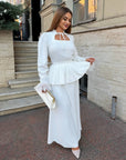 Long dress with a removable peplum belt, polyester, viscose and elastane, model, suitable for elegant occasions.
