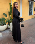 Long dress with a removable peplum belt, polyester, viscose and elastane, with a stylish design and elegant look.