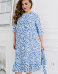 Crepe dress with ruffles  на YR, polyester 80%, lycra 2%, nylon 18%, показана на изображението.