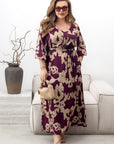 Cotton dress with a belt  от марка YR, 70% cotton и 30% polyester, изображение на елегантна рокля с колан.