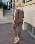 Suede tracksuit IT with polyester, viscose and elastane, shown in the image, in sporty style.