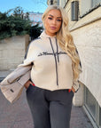 Suede tracksuit IT, composed of polyester, viscose and elastane, with fashionable sporty design.