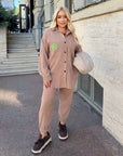 Corduroy shirt with viscose and cotton, image of elegant set for everyday style.