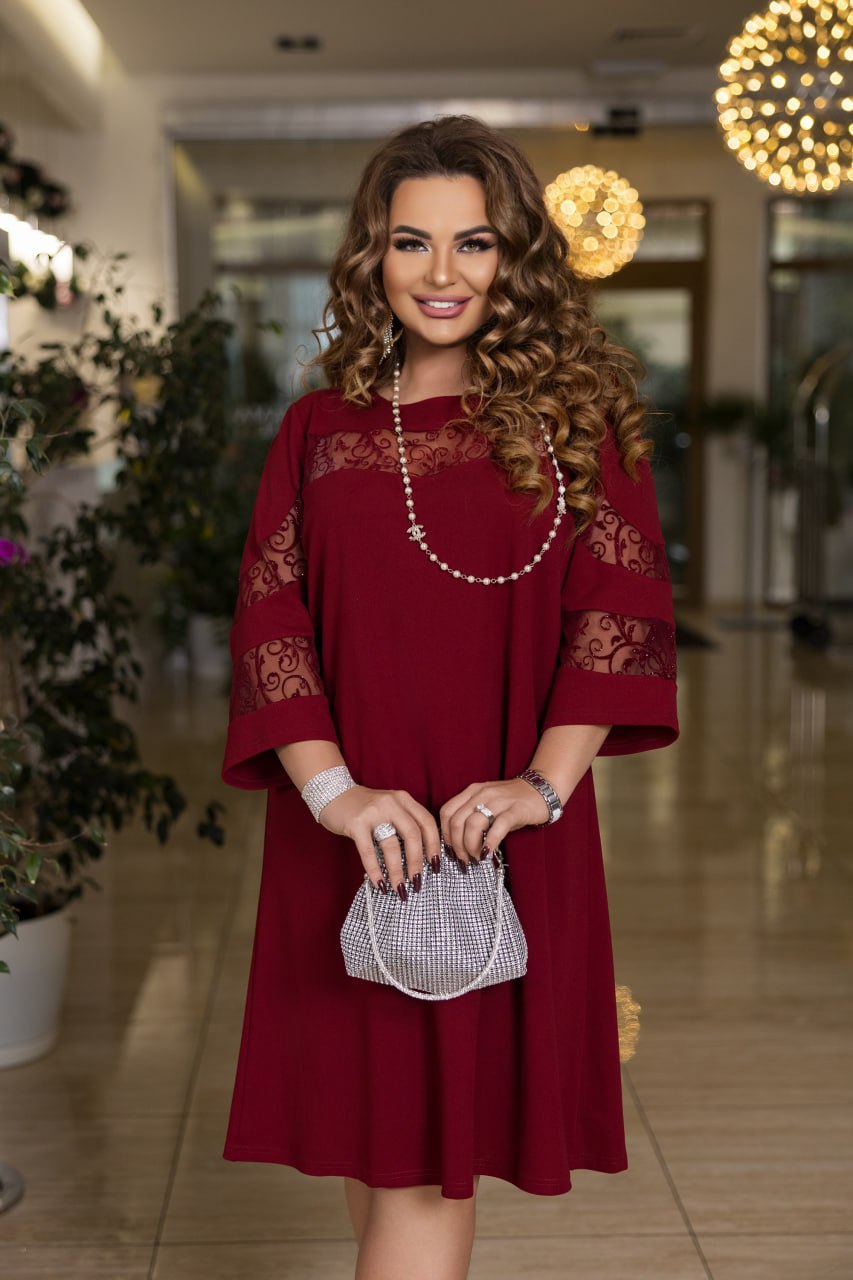 Short dress with a loose fit  - Twiggy Shop