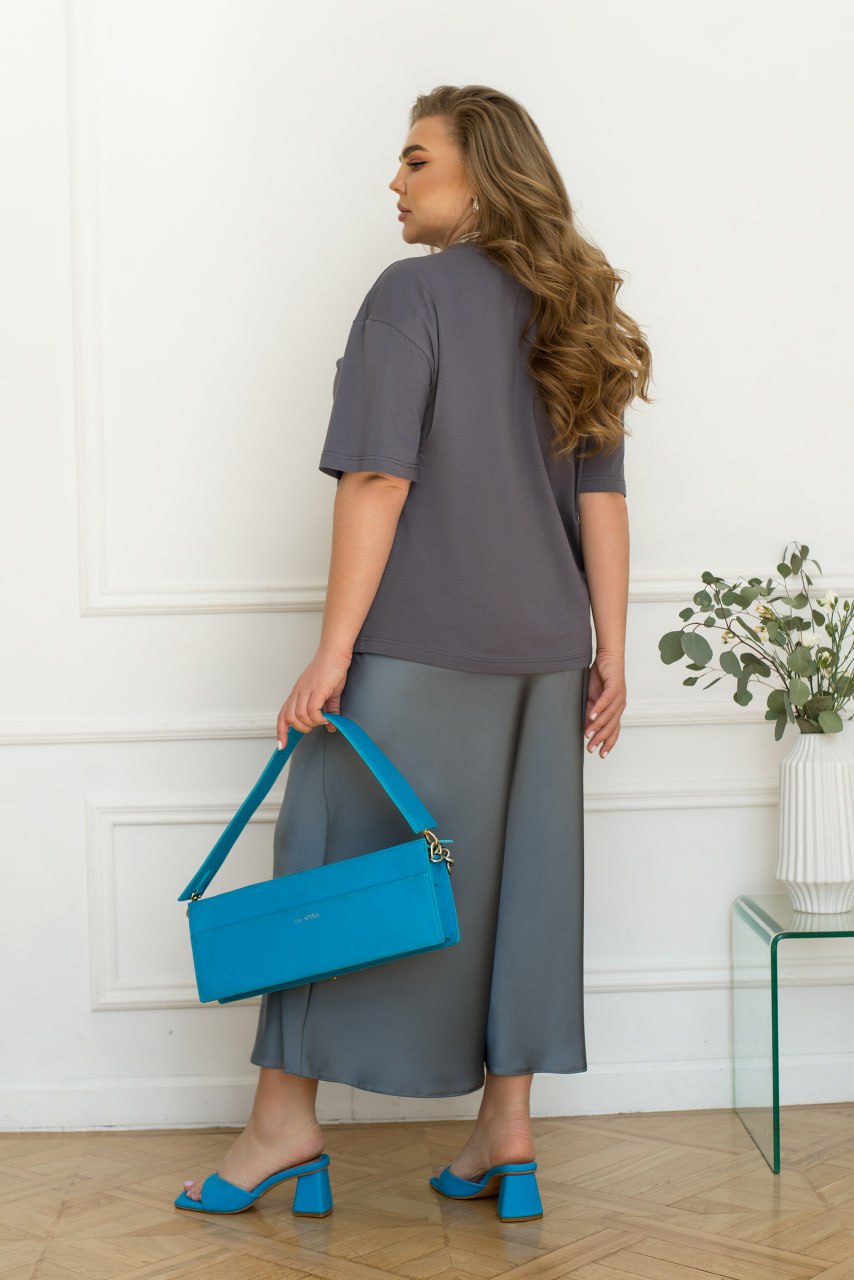 Loose-fit T-shirt  - Twiggy Shop