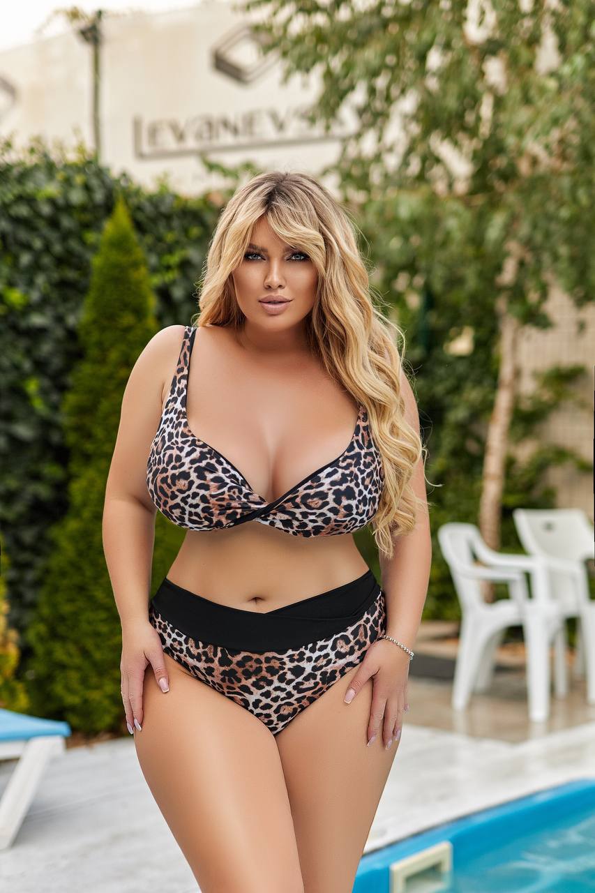 Two-piece swimsuit  - Twiggy Shop